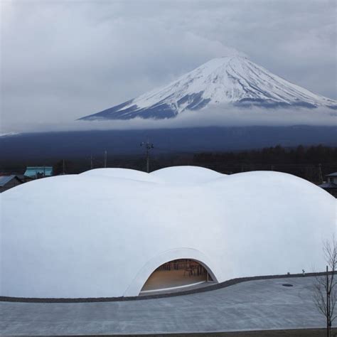 日本 —— HOTO FUDO面馆 【Takeshi Hosaka Architects】 HOTO FUDO是坐落在富士山脚下道路旁的一家 ...