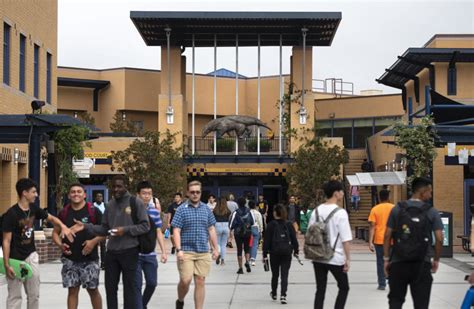 UCI receives most applications in campus history – UC Irvine News