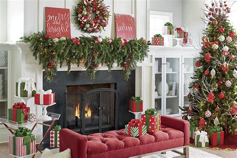 How to Decorate a Christmas Mantel: Updated Traditional - Grandin Road Blog