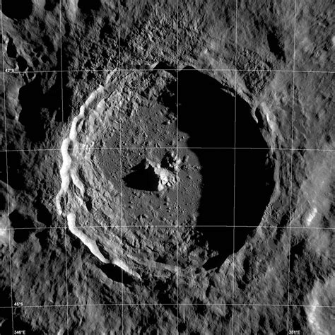 News Spazio: Spettacolare panorama del cratere lunare Tycho ripreso dalla sonda NASA LRO, foto e ...