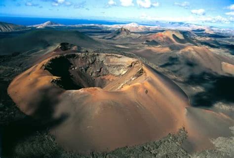 Lanzarote Day Tour of Timanfaya National Park Area | GetYourGuide