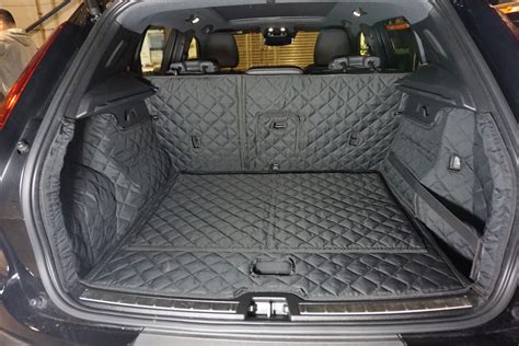 Volvo XC40 2020 - Present - Fully Tailored Boot Liner - Car Mats UK