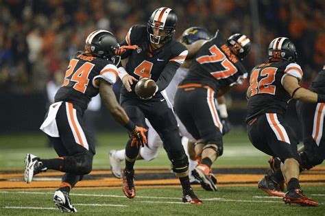 Mike Riley 'encouraged' by new offensive line group: Oregon State Beavers rundown - oregonlive.com