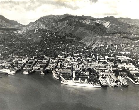 Honolulu Harbor. July 20, 1933. You can see Punchbowl up the hill. | Hawaii pictures, Hawaii ...