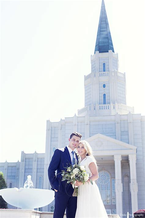 Houston LDS Temple Wedding Pictures - Capturing Joy with Kristen Duke