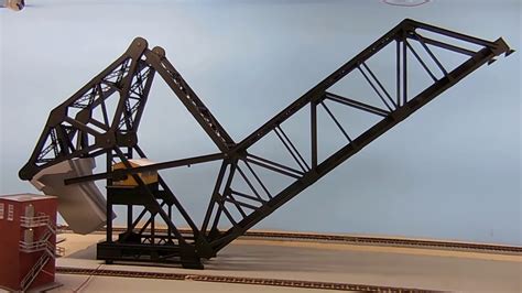 Walters bascule bridge, motorized. - YouTube