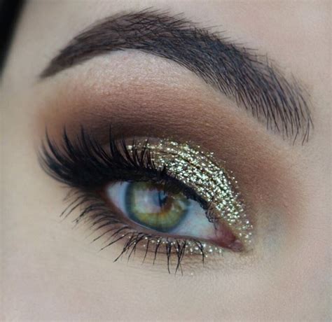 Master Spring's Glittery Eye Look Like A Pro | BEAUTY