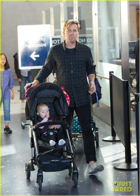 Ewan McGregor: LAX Landing With the Family!: Photo 2614306 | Celebrity Babies, Clara McGregor ...