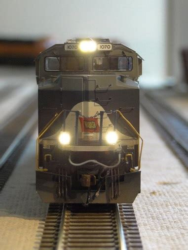 Athearn Genesis Norfolk Southern SD70ACe NS #1070 Wabash Heritage Unit ...