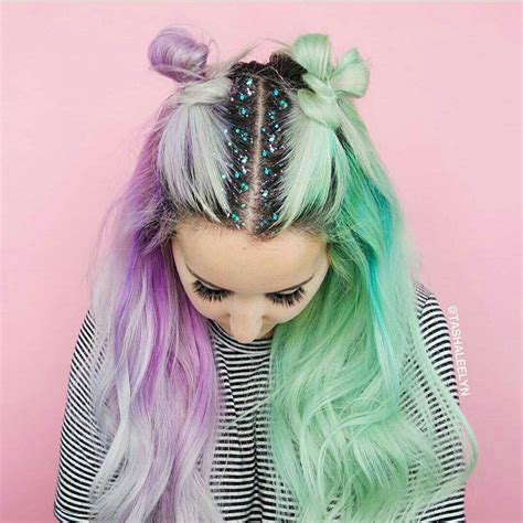 Pin by Ilze Ba on Hair | Lilac hair, Lilac hair color, Split hair