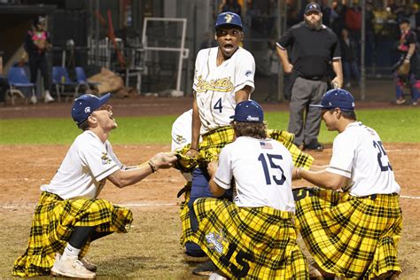 Baseball That Puts Fans First! Banana Ball from The Savannah Bananas