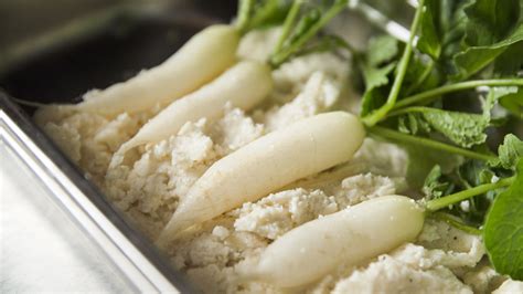 Tsukemono Pickles - How to pickle vegetables using the Sake Kasu