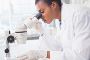 What does a Biochemist do and How to Become a Biochemist