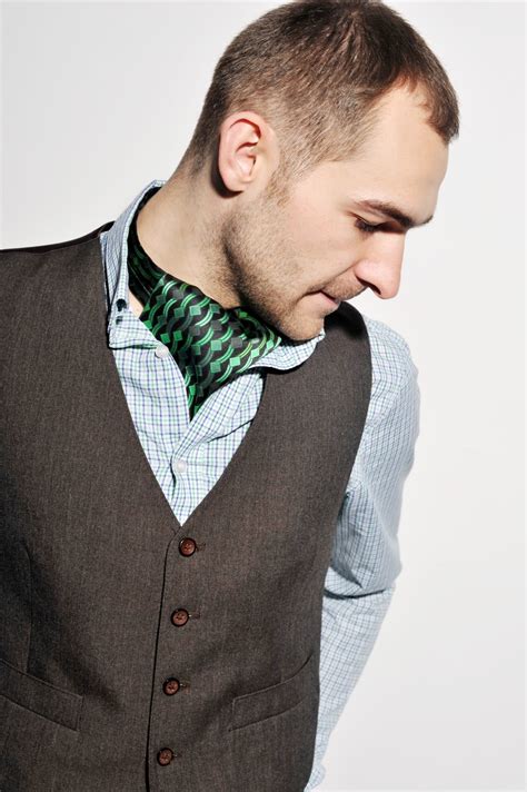 StyleJustEasier: Mens fashion-Ascot tie