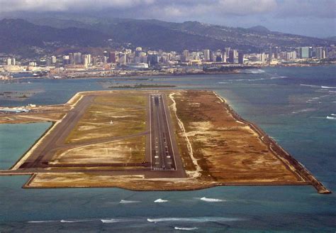 Honolulu, HNL runway 8R | Honolulu International Airport has… | Flickr