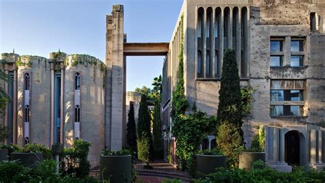 The Abandoned Barcelona Cement Factory That Became Ricardo Bofill’s Home and Work Studio ...