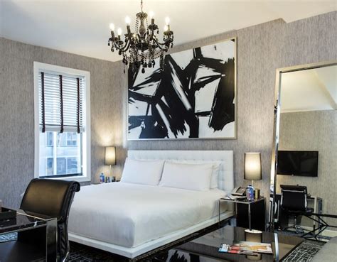 Book Square Hotel at Times Square in New York | Hotels.com