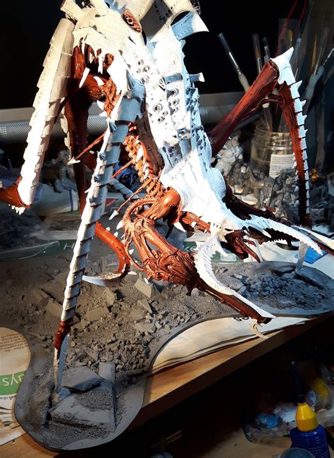 BERSERKERBLADE: Tyranid Hierophant Bio-titan - Painting progress