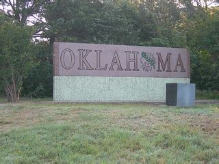 Oklahoma Welcome Sign | I 35 northbound at Marrieta | Flickr