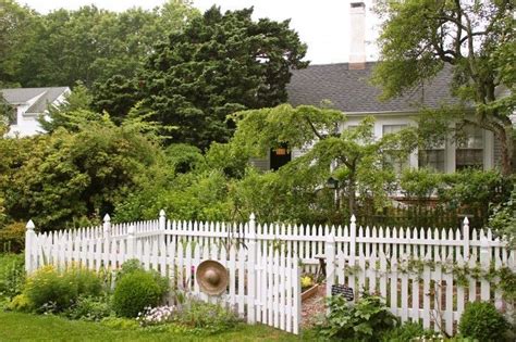 White Picket Fence Garden