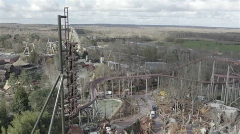 Toutatis au Parc Astérix: BFMTV a testé cette nouvelle attraction de tous les records