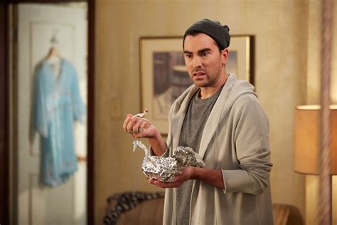 Dan Levy's Best Eyebrow Moments on Schitt's Creek | POPSUGAR Beauty Photo 3