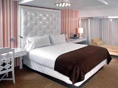 GO Room King Strip View Flamingo Las Vegas (Best Rooms) - YouTube