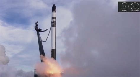 Rocket Lab Electron launch fails - SpaceNews