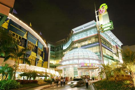 Cubao's Araneta Center now a tourism district - Philippine Retailers ...