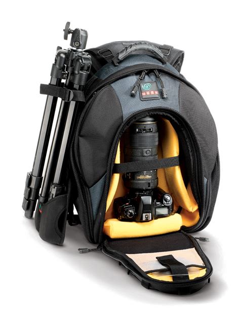 What are the cons of a backpack-style camera bag? - Photography Stack Exchange