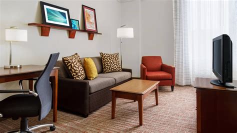 Hotels Near Minute Maid Park | Residence Inn Houston Downtown