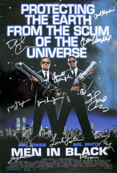 Men in Black (1997) original poster cast signed by Tommy Lee Jones ...