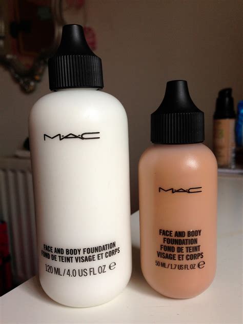 Sian Ryan: Makeup Artist: MAC Face & Body