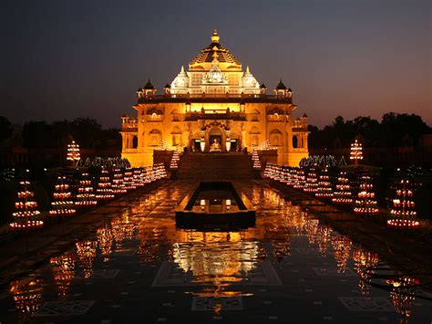 Swaminarayan Akshardham to remain open on Hindu New Year Day ...