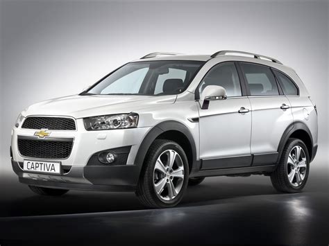 Car Pictures: Chevrolet Captiva LTZ 2011