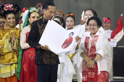 Analysis: PDI-P contemplates Ganjar-Prabowo pairing - Academia - The ...