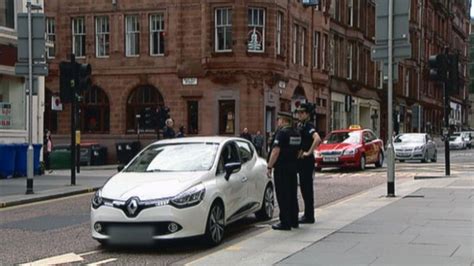 Glasgow drivers face new bus gate fines - BBC News