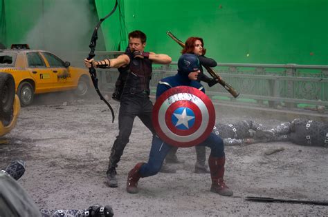 /Film Set Interview: 'The Avengers' Stars Jeremy Renner and Scarlett Johansson – /Film