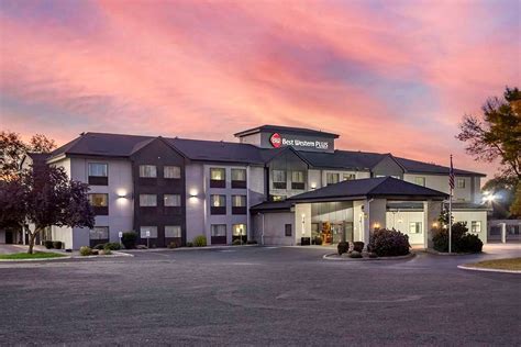 BEST WESTERN PLUS SPOKANE NORTH - Updated 2024 Prices & Hotel Reviews (WA)