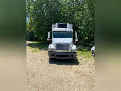 Century Class For Sale - Freightliner Century Class Trucks Near Me ...