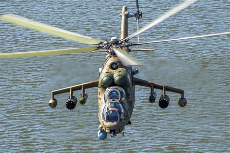 Russian Helicopters inicia produção em série do Mi-35P - Força Aérea