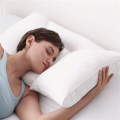 Top 4 Best Pillows for Neck Pain - Sleep Solutions HQ