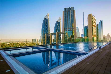 Dubai Opens the Tallest Hotel in the World Again | ixigo Travel Stories