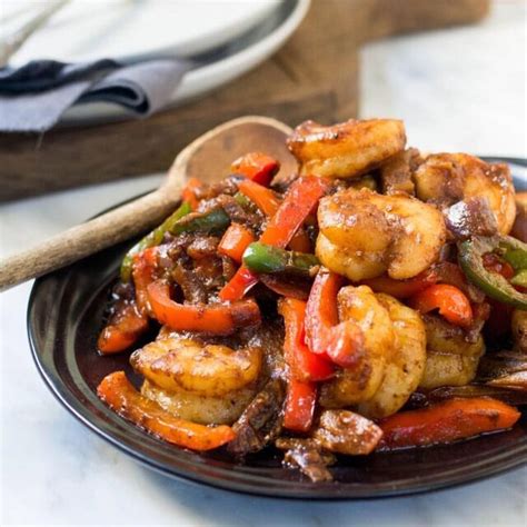 Spicy sizzling shrimp | Spicy recipes, Whole 30 recipes, Clean eating ...