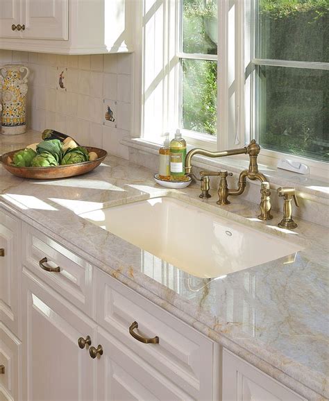 The 25+ best Taj mahal quartzite ideas on Pinterest | Kitchen counters, Diy cream bathrooms and ...