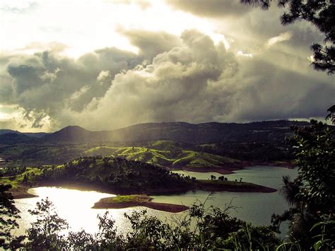 From Kodaikanal to Shillong, 10 Monsoon Destinations That Will Make You Love the Rains