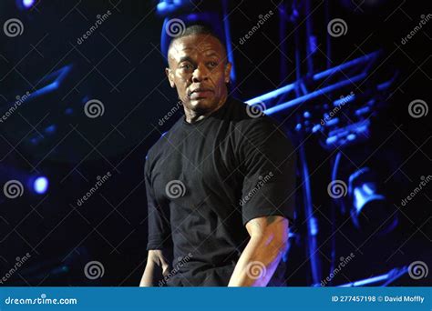 Dr Dre and Snoop Dogg in Concert at Coachella Editorial Stock Photo ...