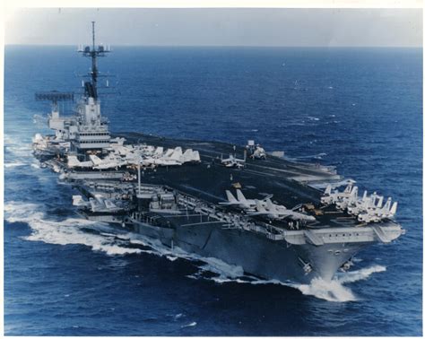 Aircraft Carrier Photo Index: USS INDEPENDENCE (CVA-62)