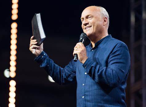 Pastor Greg Laurie brings Harvest crusade to Anaheim for 29th year – Orange County Register