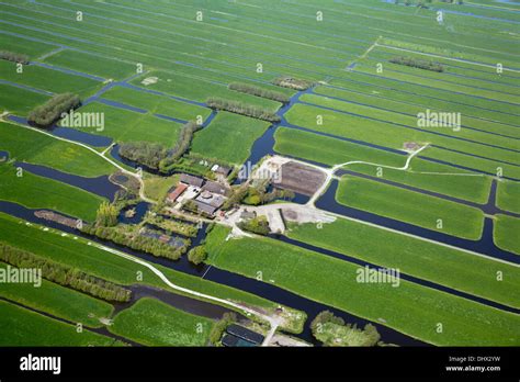 Netherlands, Nieuwkoop, Farms, farm land in polder. Aerial Stock Photo: 62653357 - Alamy